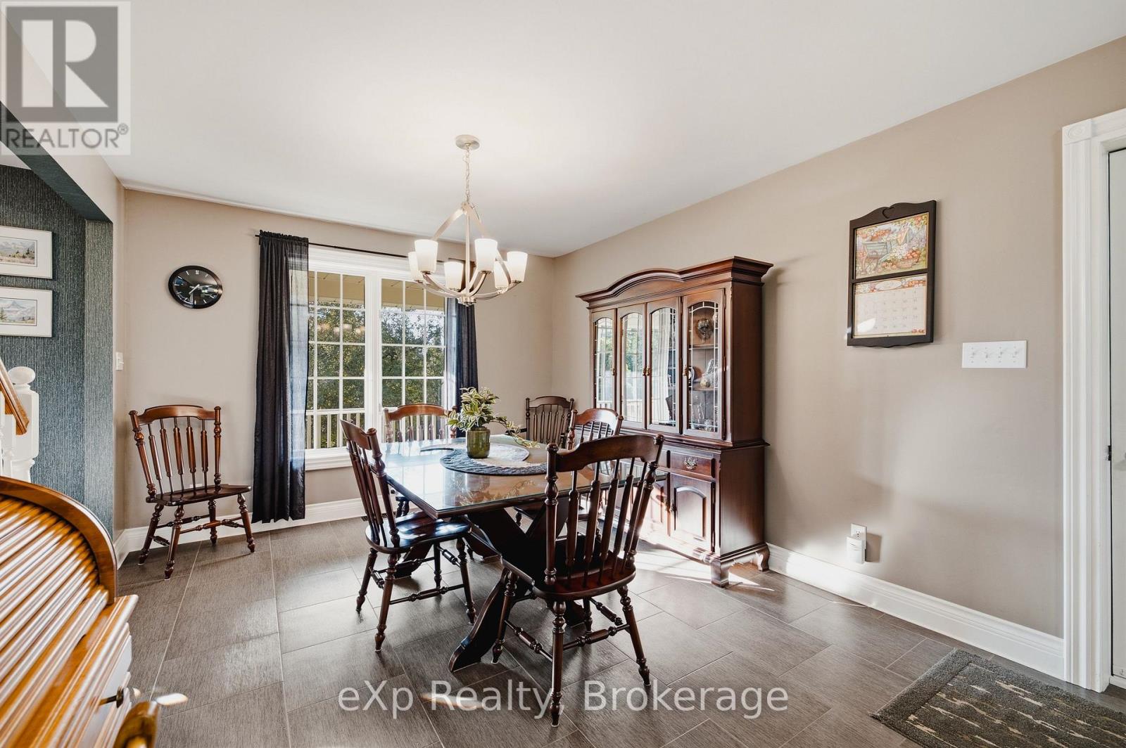 243204 SOUTHGATE 24 ROAD - 15