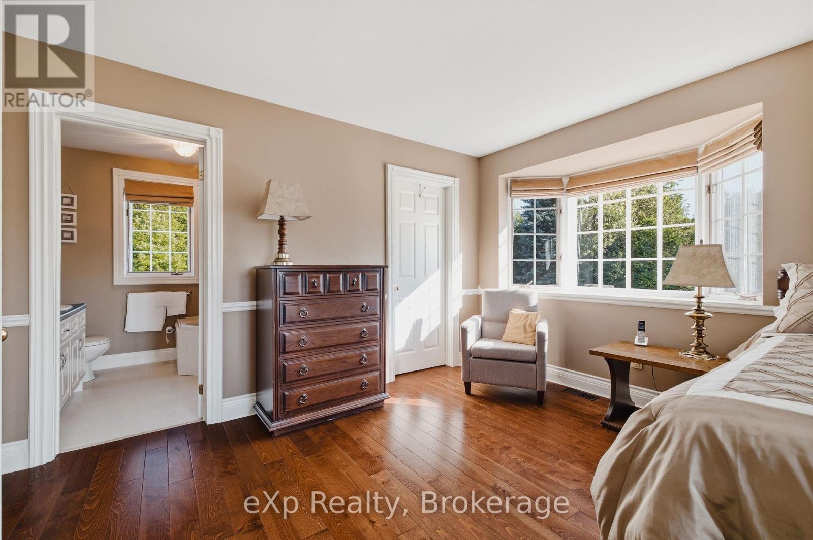243204 SOUTHGATE 24 ROAD - 29