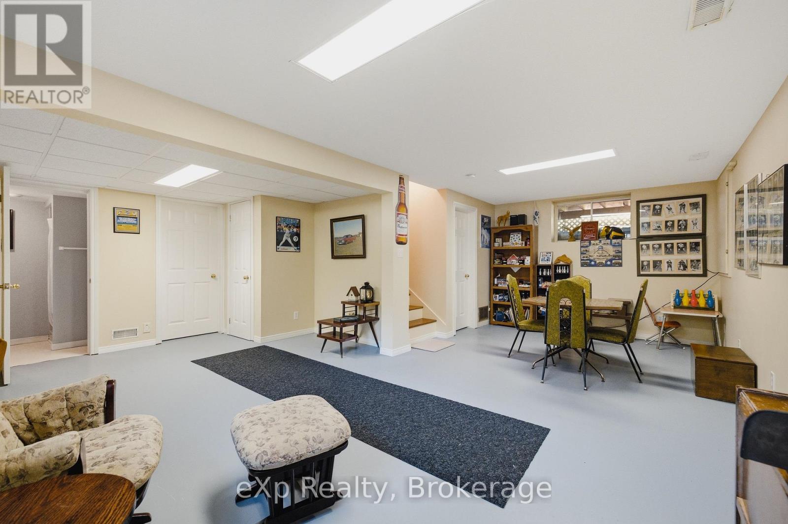 243204 SOUTHGATE 24 ROAD - 39