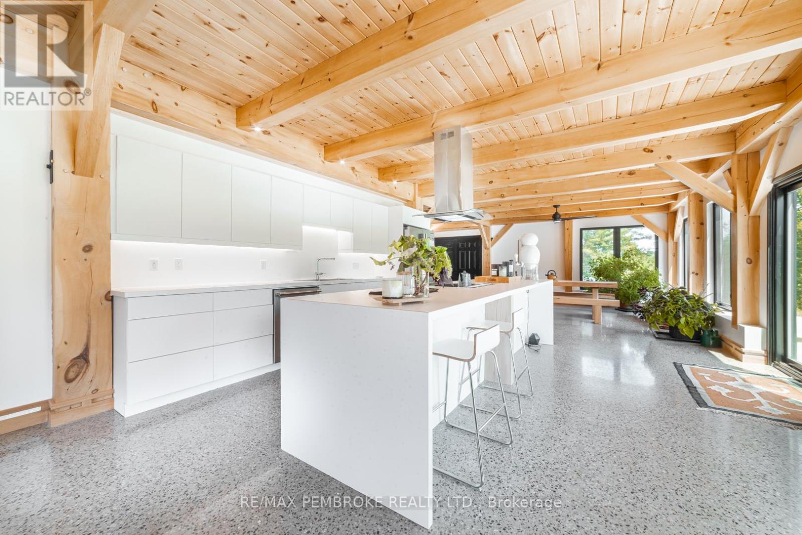 102 RANTZ ROAD - 11