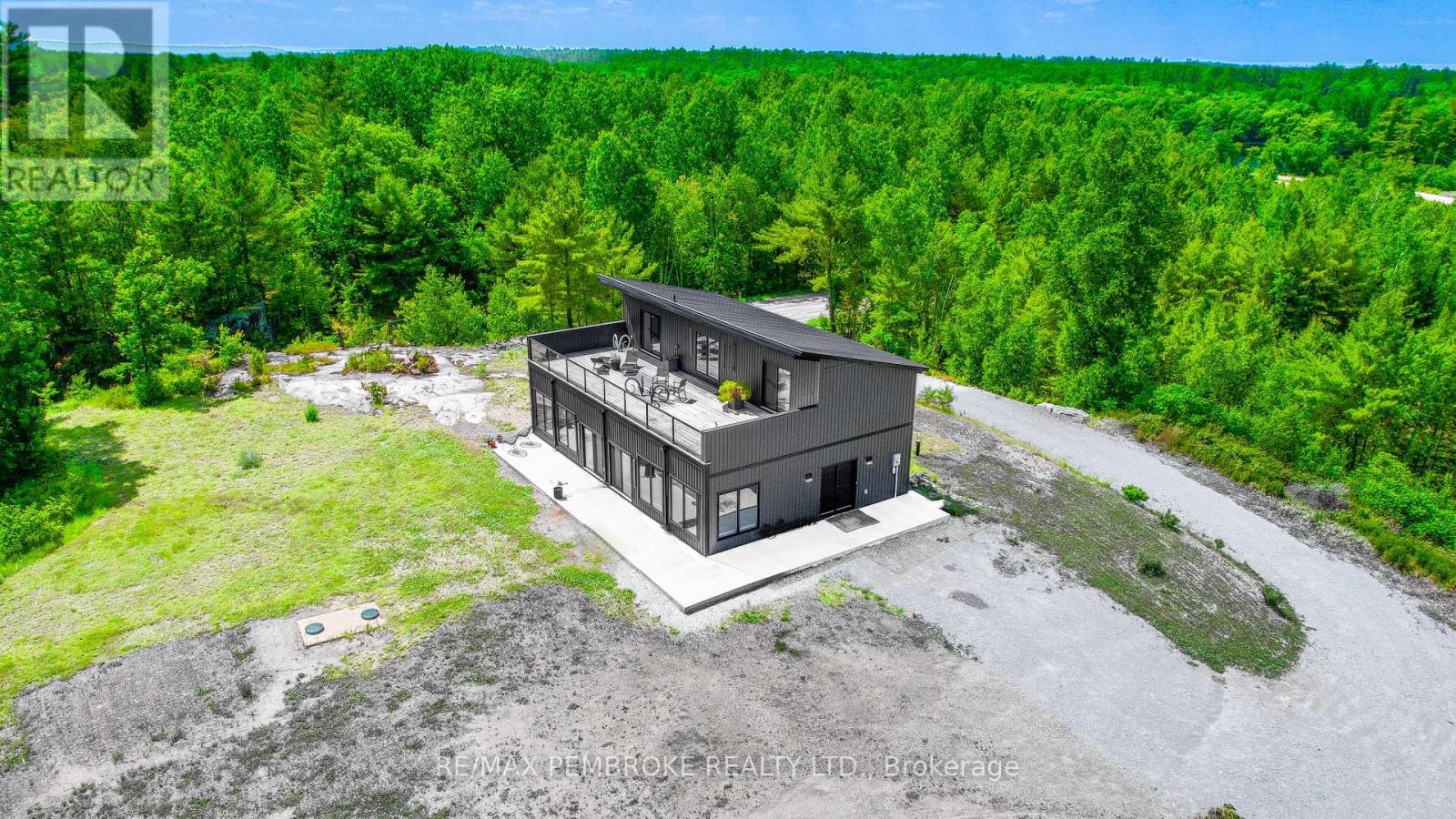 102 RANTZ ROAD - 37