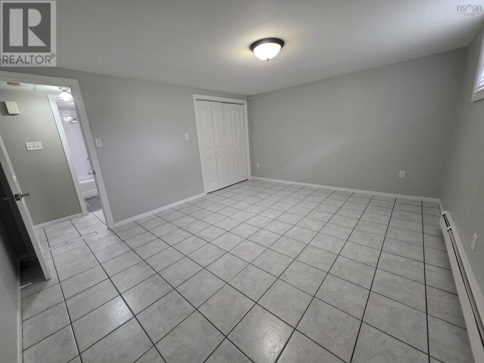 44 Beaumont Avenue - 27