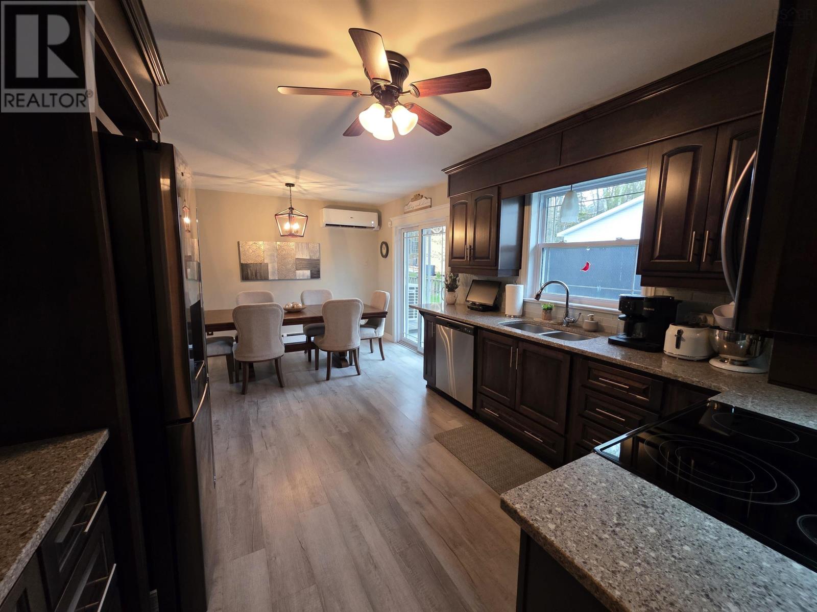 44 Beaumont Avenue - 7