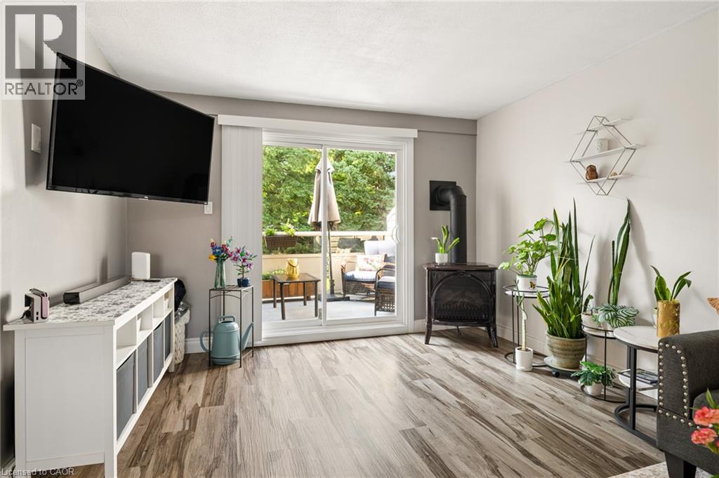 #20 337 KINGSWOOD Drive - Image 11