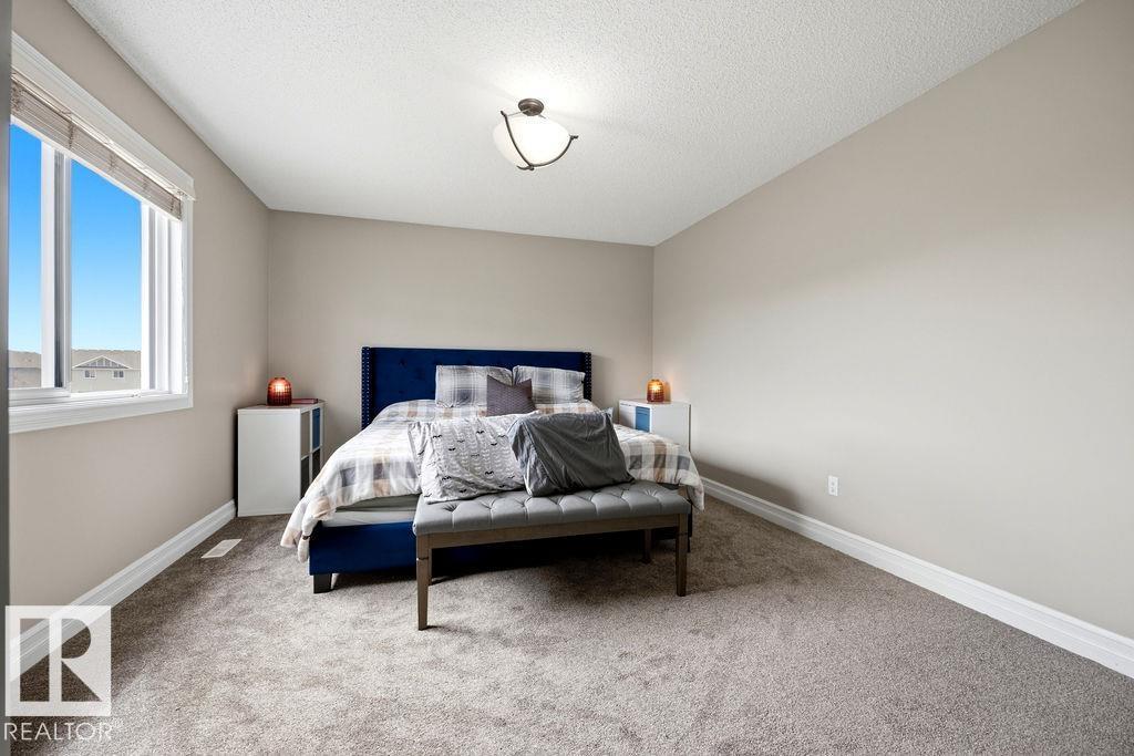 13703 166 AV NW - 37