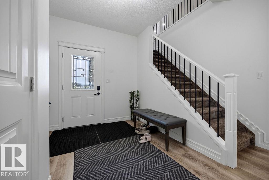 13703 166 AV NW, Carlton, Edmonton photo 4