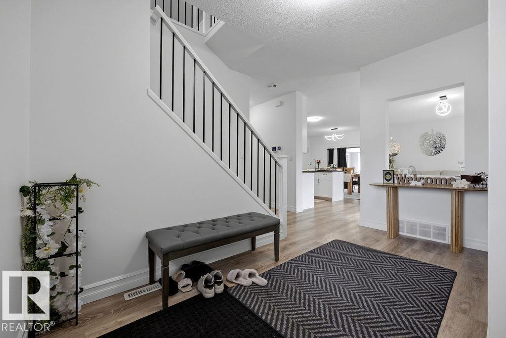 13703 166 AV NW, Carlton, Edmonton photo 5