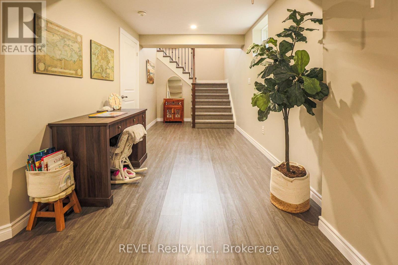 15 WILLOWBROOK DRIVE - 37