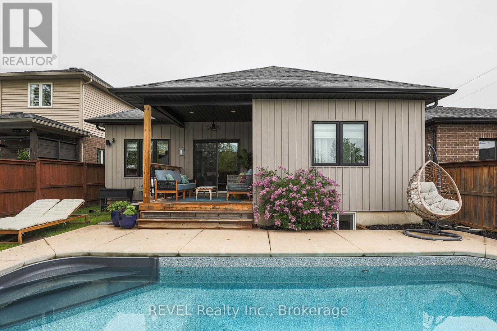 15 WILLOWBROOK DRIVE - 7