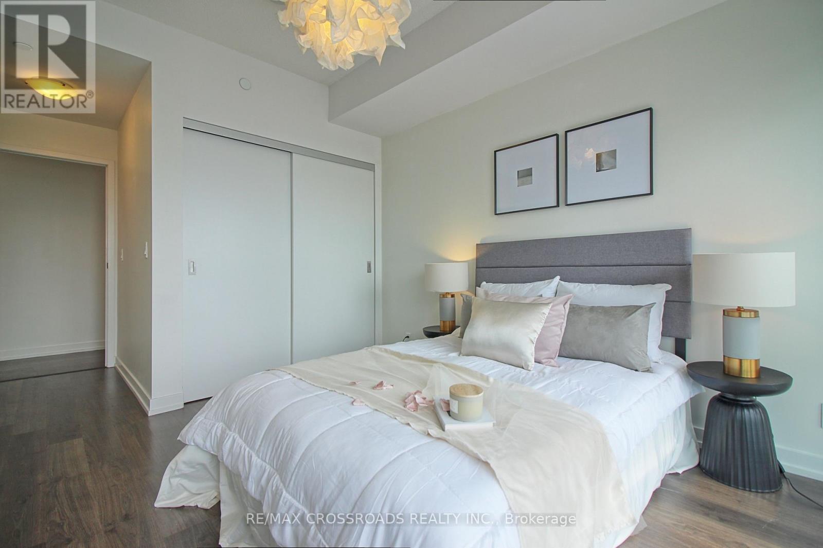 #2202 89 DUNFIELD AVENUE - 16
