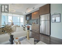 2202 - 89 Dunfield Avenue, Toronto, ON M4S0A4 Photo 11