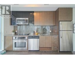 2202 - 89 Dunfield Avenue, Toronto, ON M4S0A4 Photo 13
