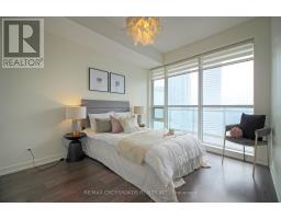 2202 - 89 Dunfield Avenue, Toronto, ON M4S0A4 Photo 15