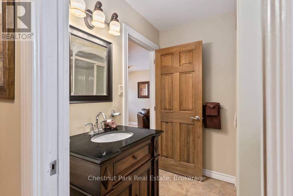 #106-7 1052 RAT BAY ROAD - 21