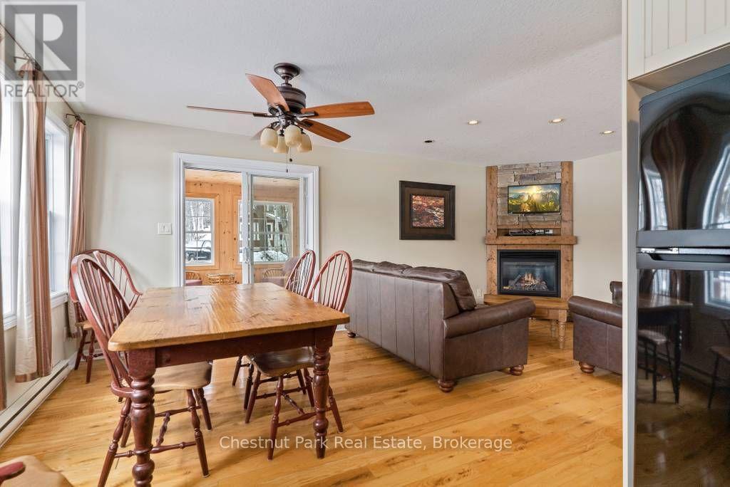 #106-7 1052 RAT BAY ROAD - 28