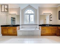 49 Red Oak Crescent, Oro Medonte, ON L0L2L0 Photo 15