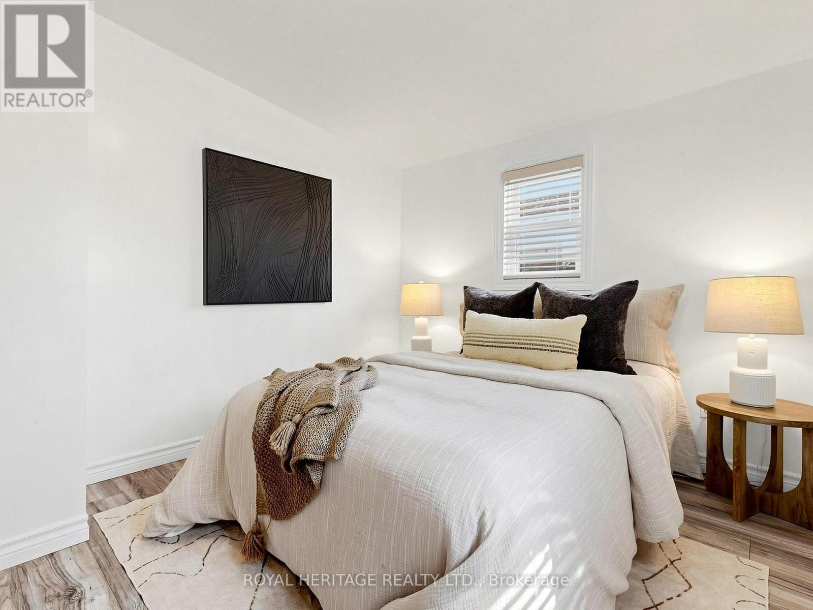 24 RIDGE AVENUE - 16