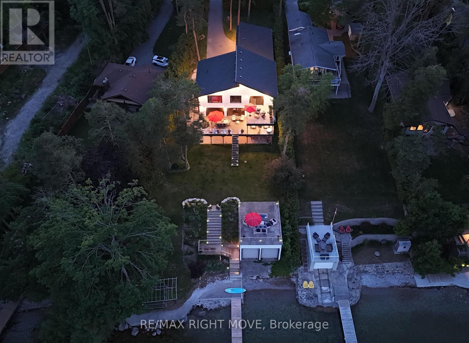 1189 WOODLAND DRIVE - 48