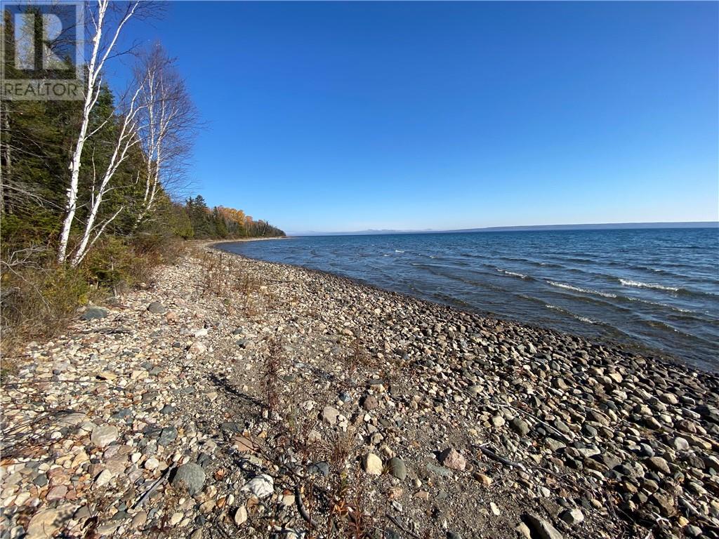 7 Sandy Point, Manitowaning, Ontario, P0P1N0, Manitowaning, Ontario — photo 4 of 5