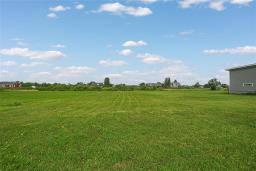 46 Lake Estate Drive, Gimli, MB R0C1B0 Photo 10