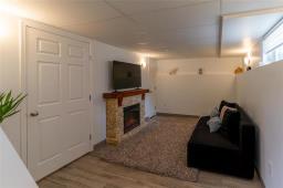 42 Blenheim Avenue, Winnipeg, MB R2M0H8 Photo 18