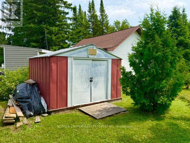 1305 ALEXANDRA STREET - 12