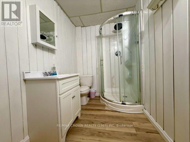 1305 ALEXANDRA STREET - 27