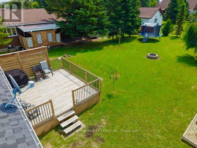 1305 ALEXANDRA STREET - 5