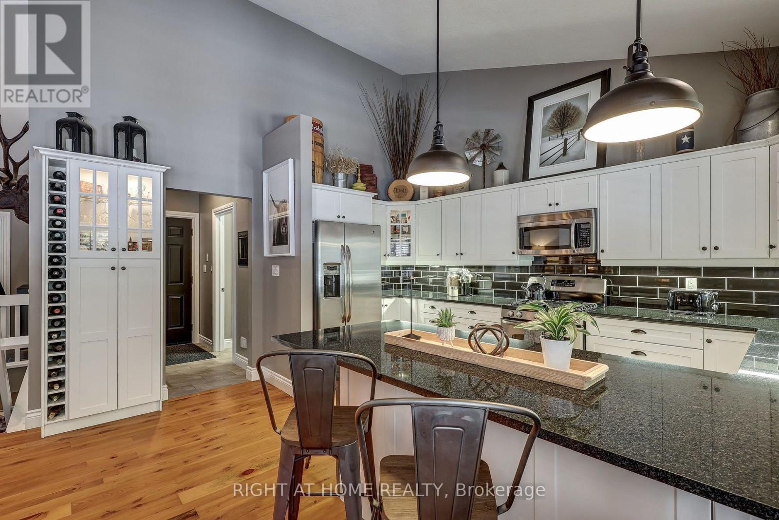 10047 JENNISON CRESCENT - Image 13
