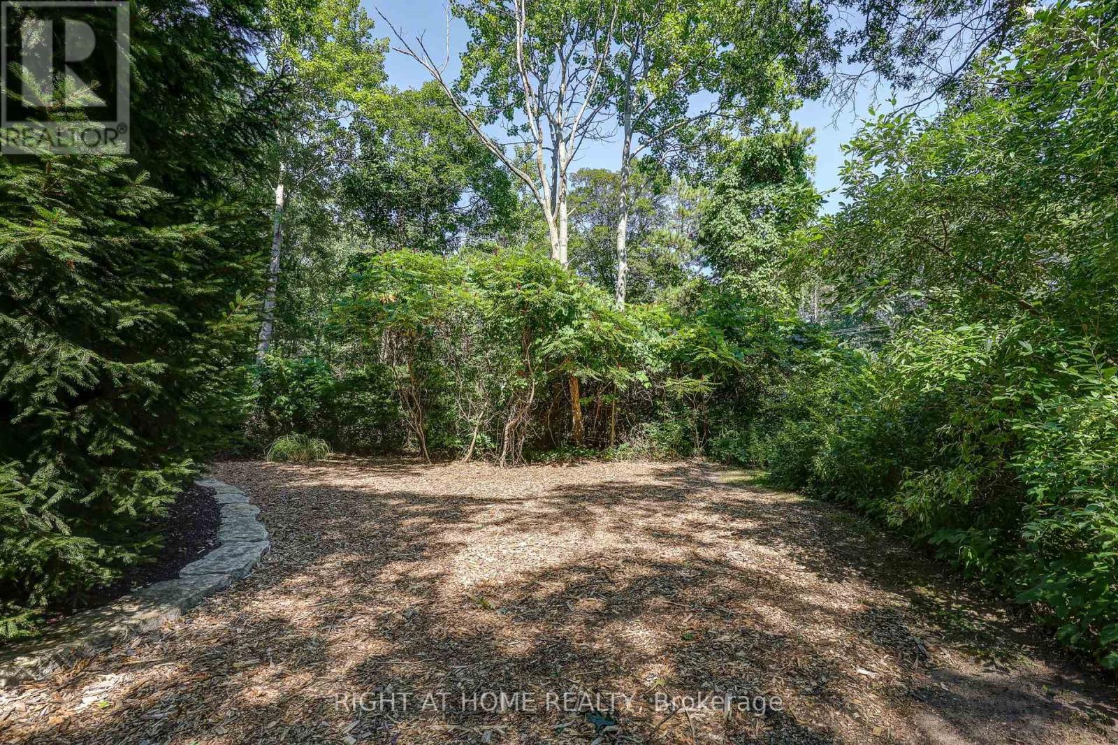 10047 JENNISON CRESCENT - Image 28
