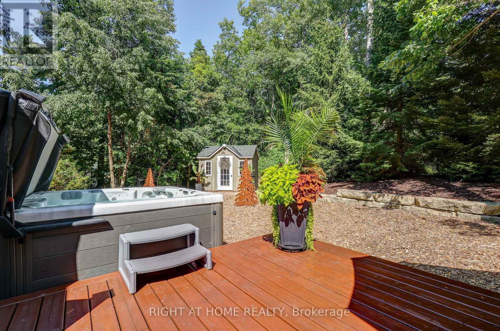 10047 JENNISON CRESCENT - Image 35