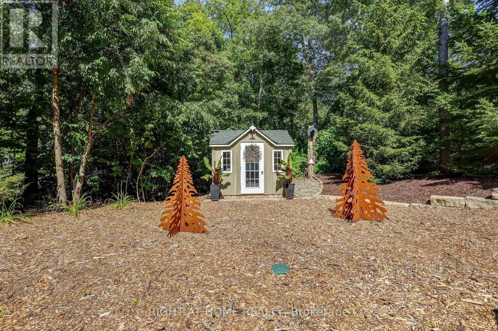 10047 JENNISON CRESCENT - Image 37