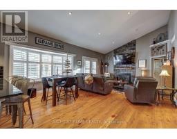 10047 Jennison Crescent, Lambton Shores, ON N0M1T0 Photo 11