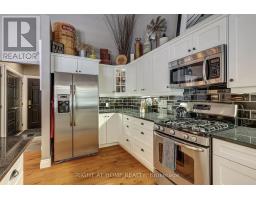 10047 Jennison Crescent, Lambton Shores, ON N0M1T0 Photo 15