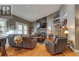 10047 Jennison Crescent, Lambton Shores, ON N0M1T0 Photo 17