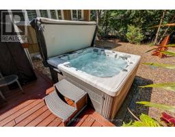 10047 Jennison Crescent, Lambton Shores, ON N0M1T0 Photo 36