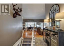 10047 Jennison Crescent, Lambton Shores, ON N0M1T0 Photo 7
