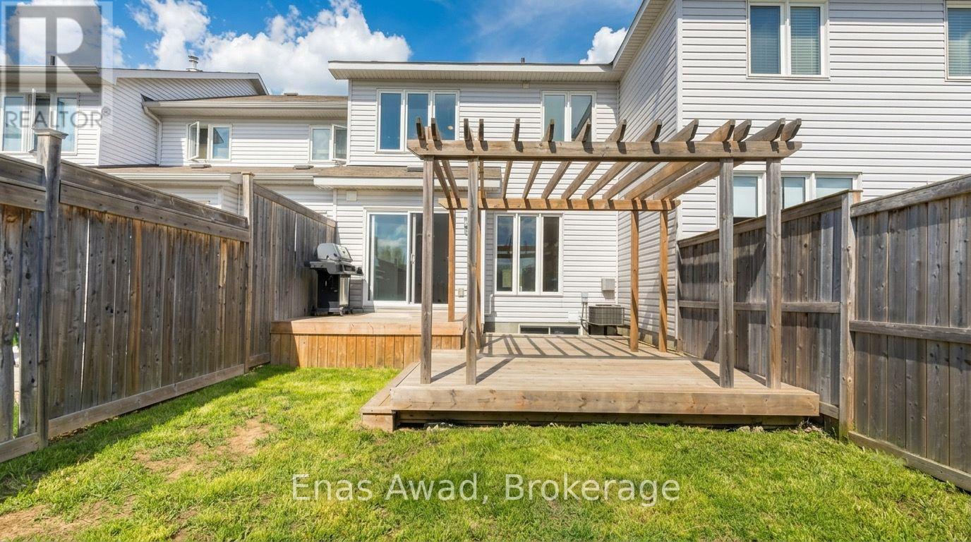 3 Bed, 4 Bath House for Rent in Ottawa – 122 TALLTREE CRESCENT, Ottawa – MLS# X13607440 - Image 26