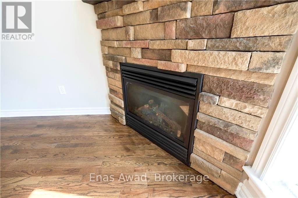 3 Bed, 4 Bath House for Rent in Ottawa – 122 TALLTREE CRESCENT, Ottawa – MLS# X13607440 - Image 8