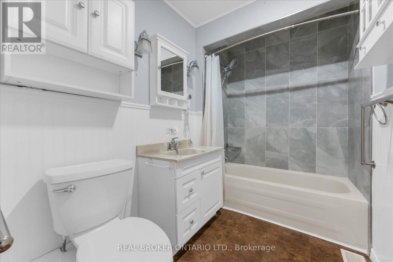 87 BISHOP ROAD - Image 13