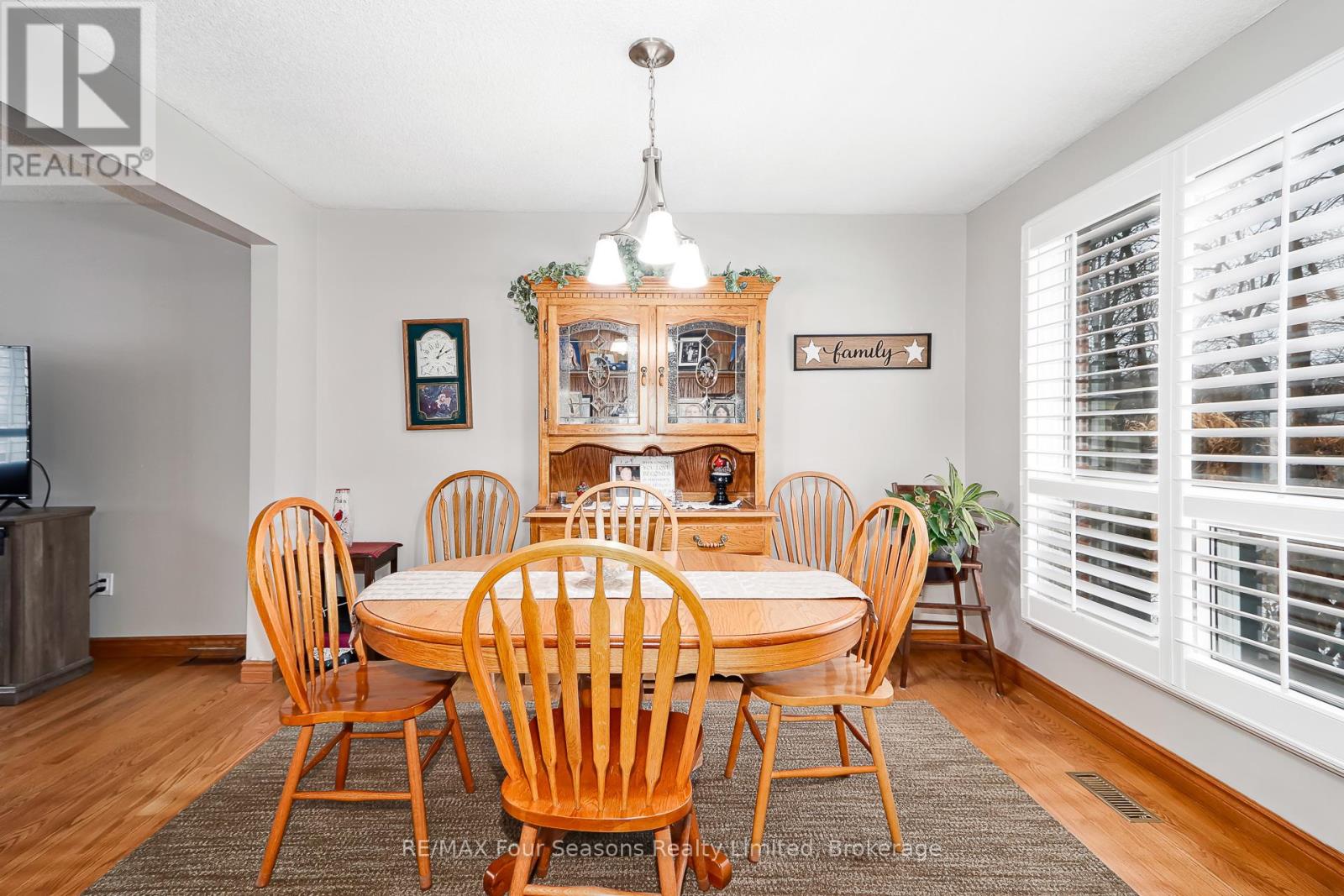 218 DATAS DRIVE - 11