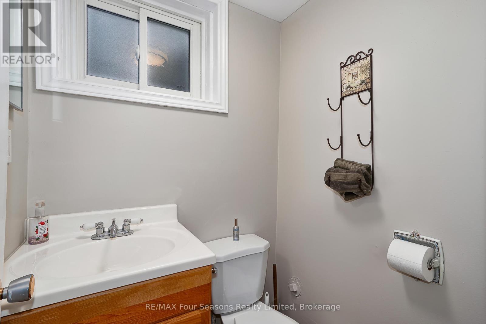 218 DATAS DRIVE - 33