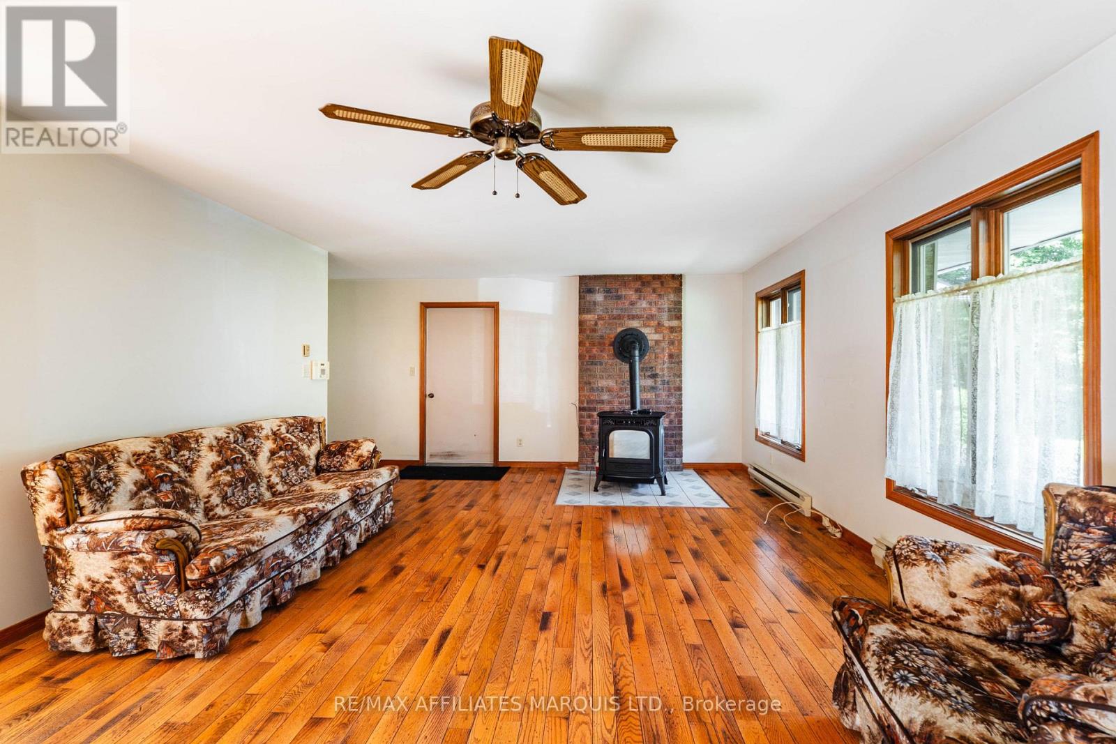 19458 CABER ROAD - Image 12