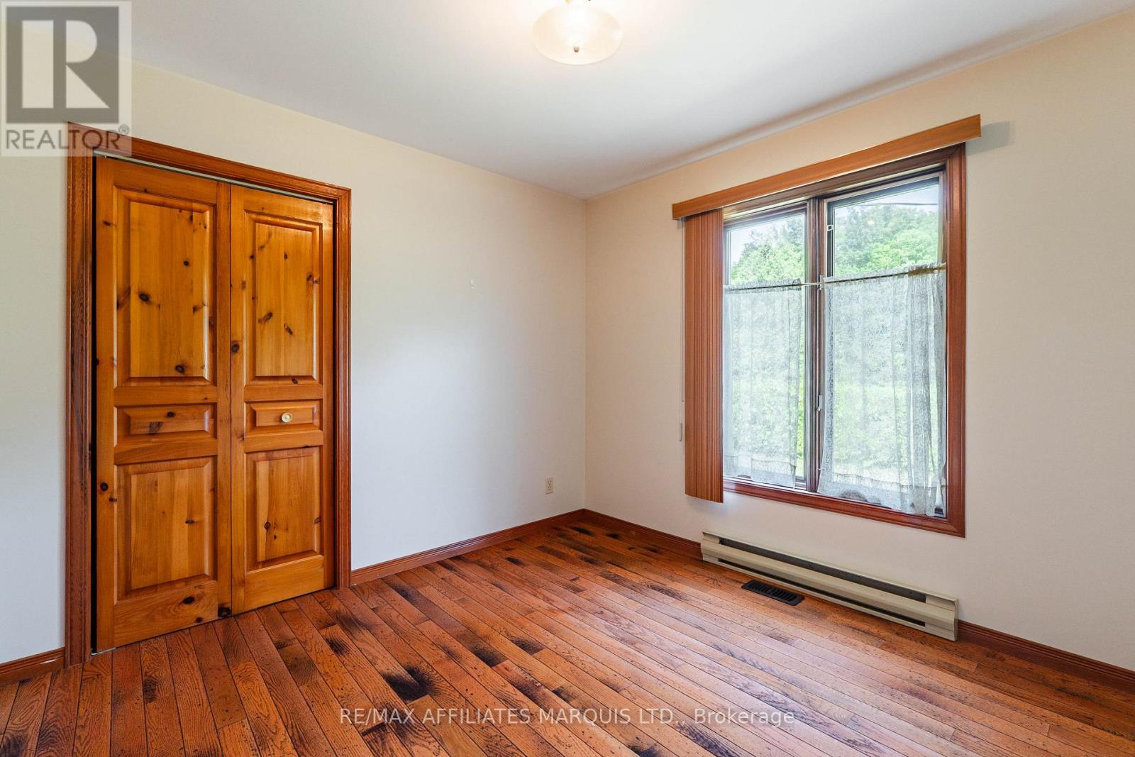 19458 CABER ROAD - Image 23