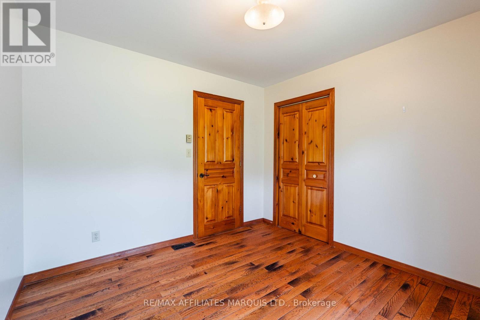 19458 CABER ROAD - Image 24