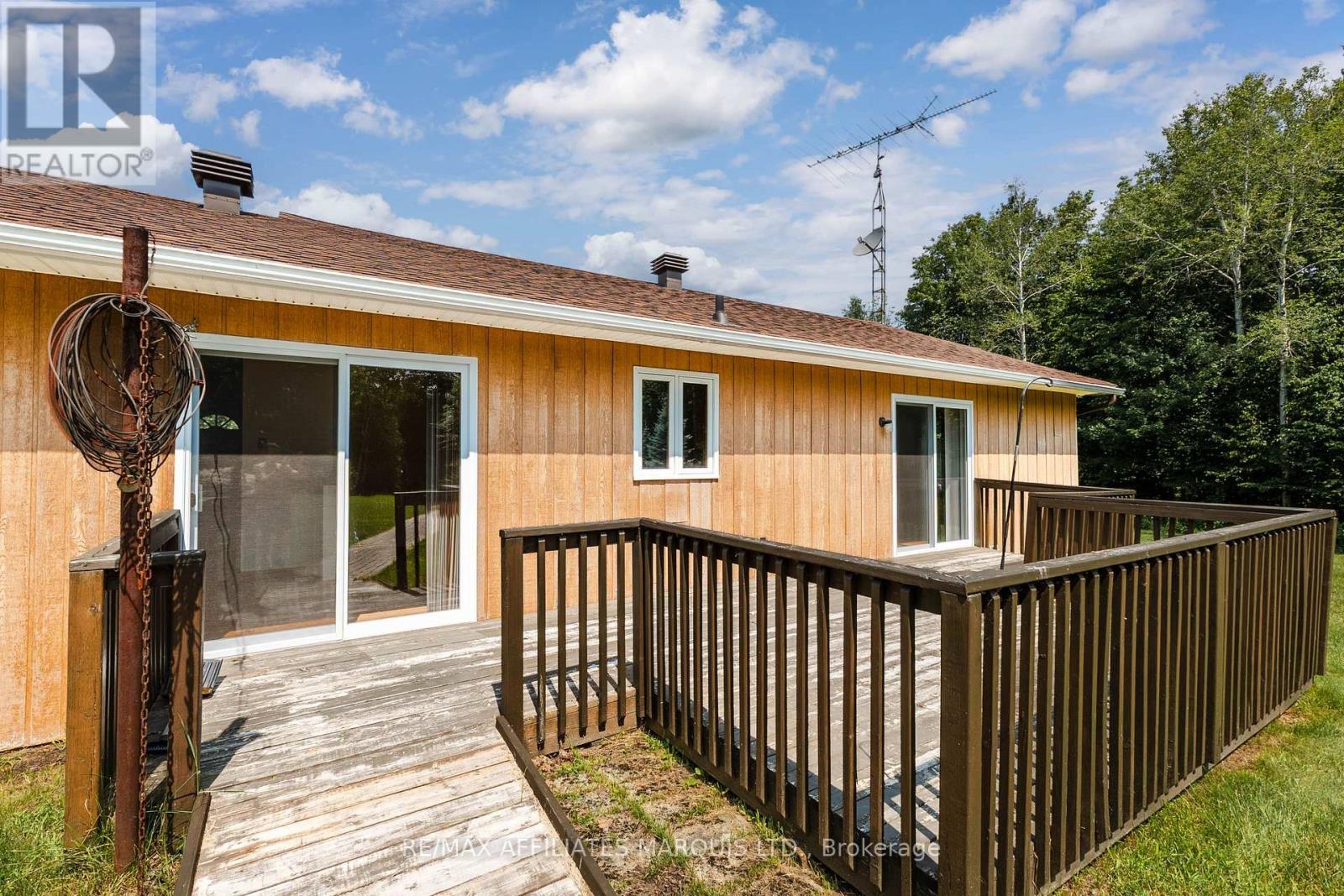 19458 CABER ROAD - Image 40