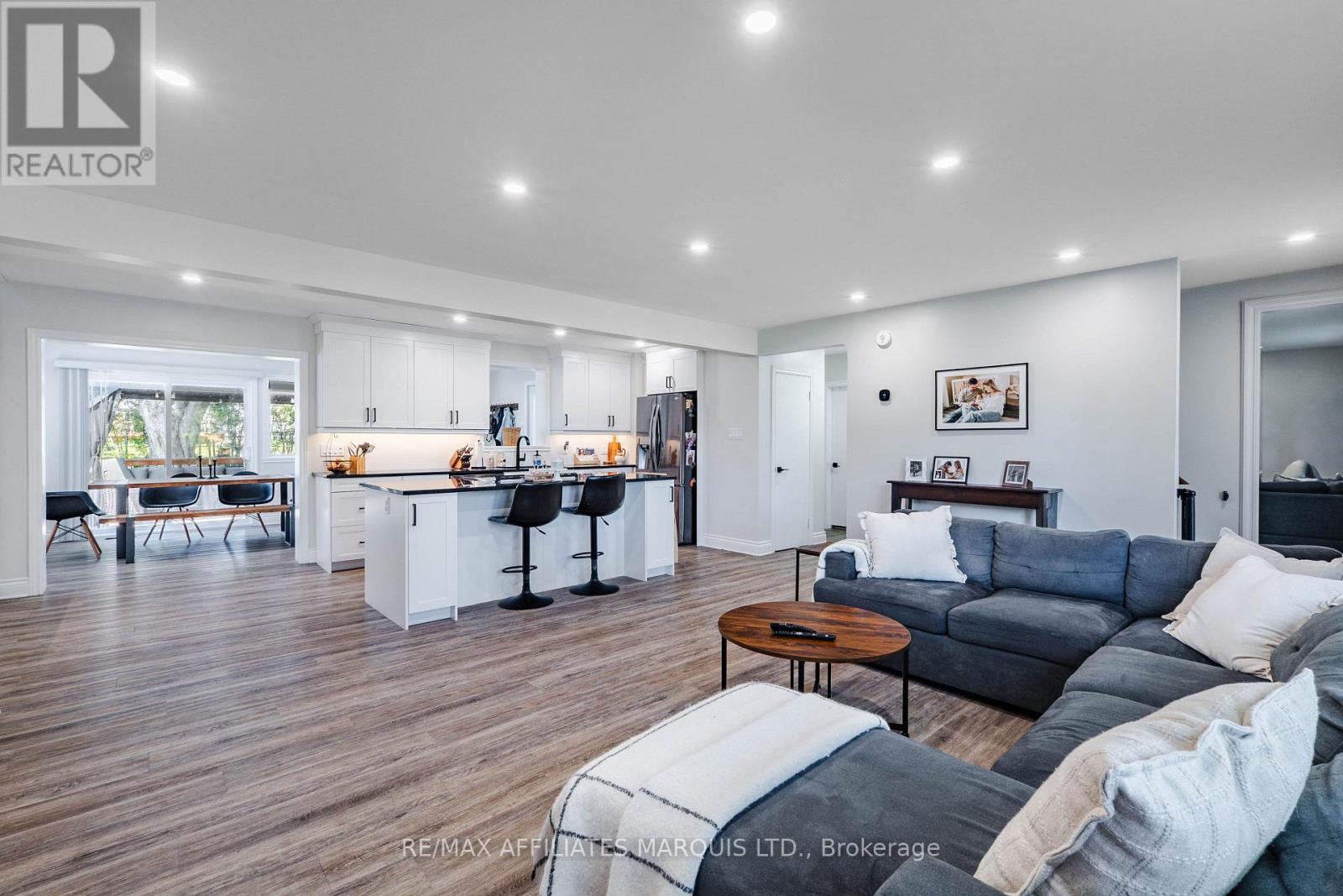 1605 QUEEN STREET - Image 11
