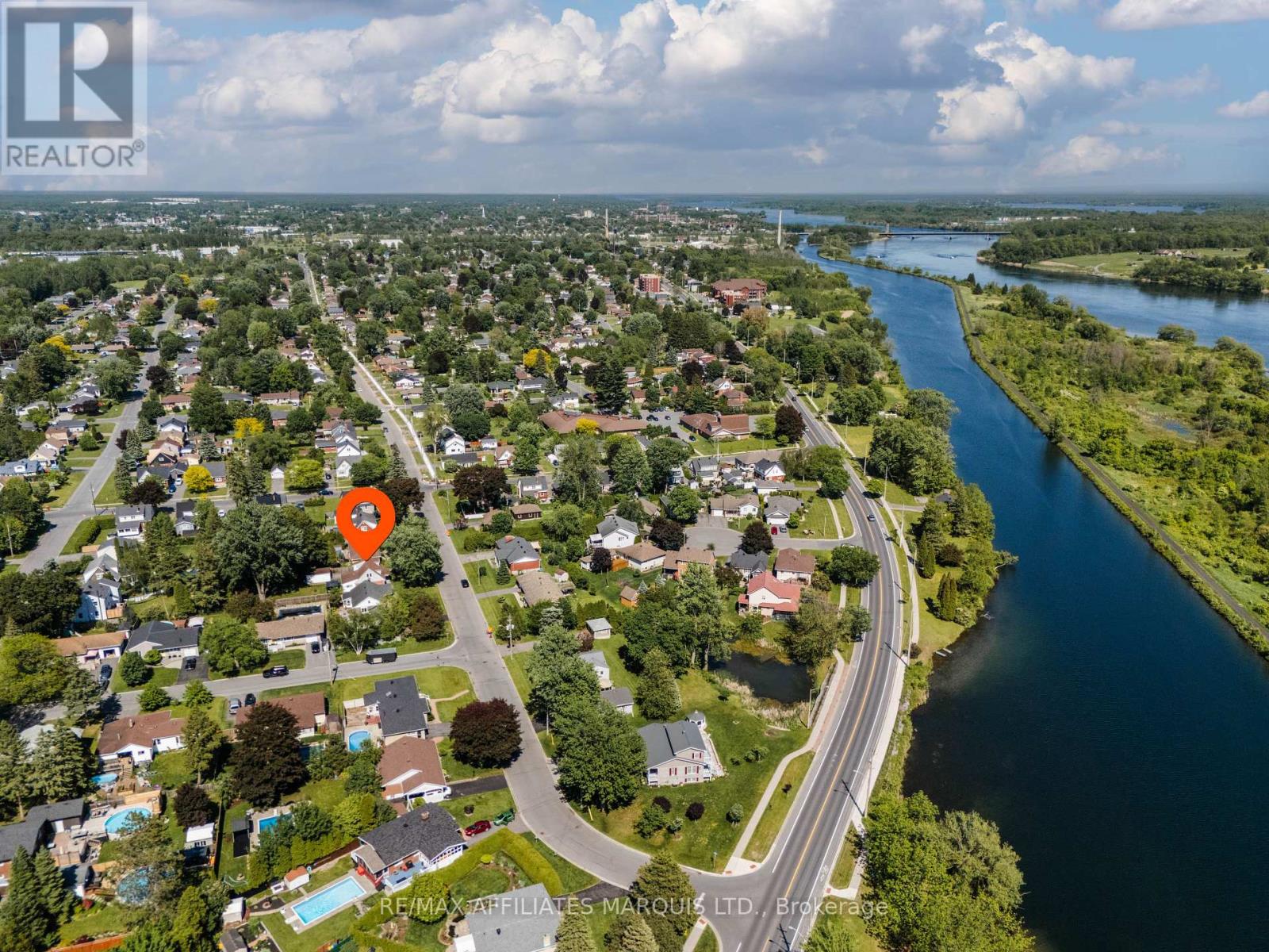 1605 QUEEN STREET - Image 3