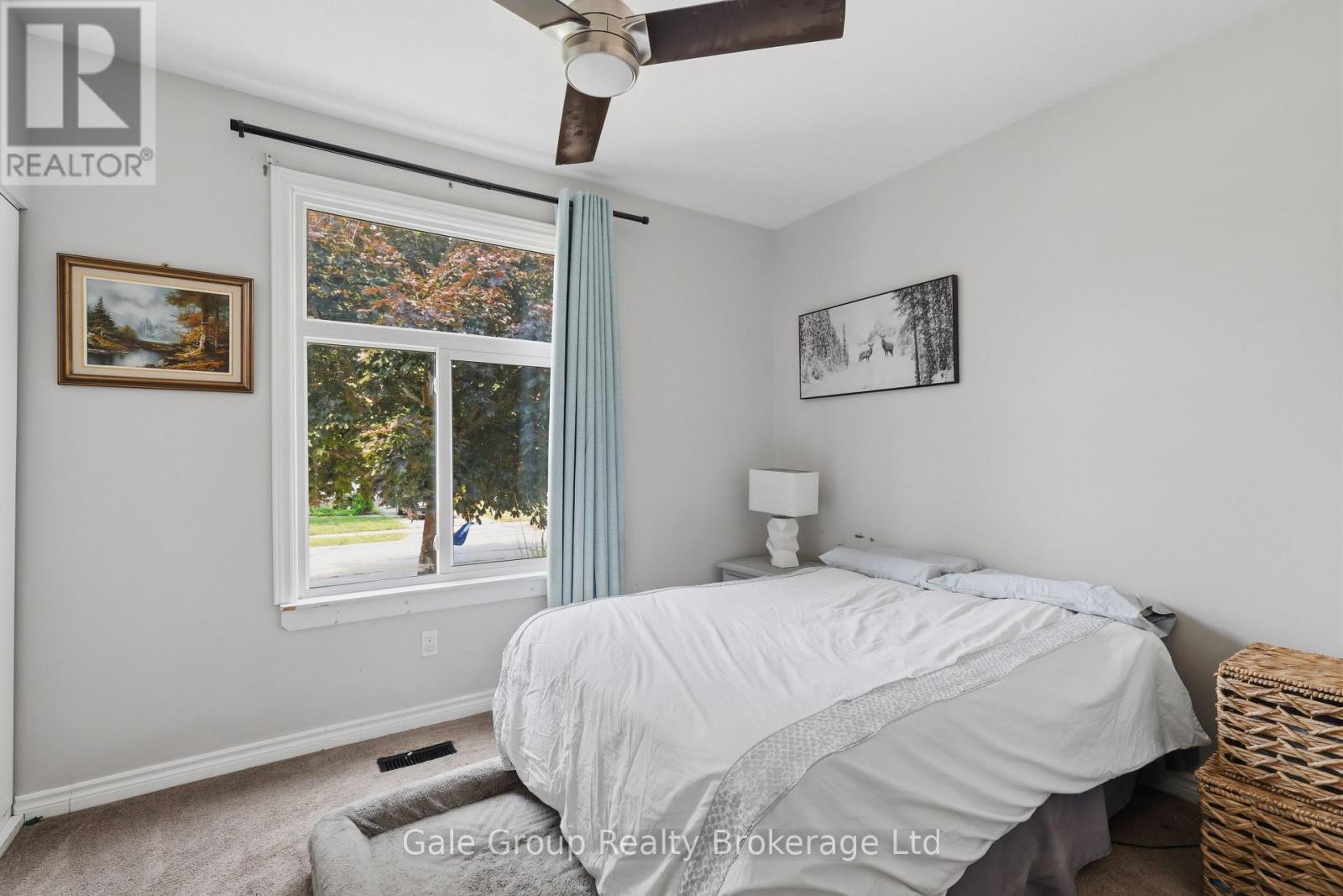 32 WEST AVENUE - 12
