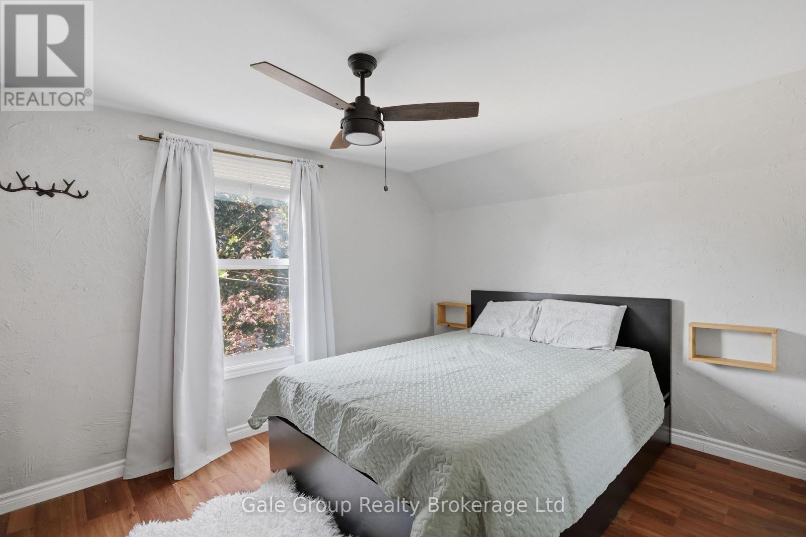 32 WEST AVENUE - 23